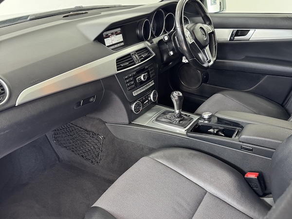 Used Mercedes-Benz C-Class 2012 for sale - 76231094: Photo 11