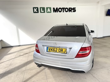 Used Mercedes-Benz C-Class 2012 for sale - 76231094: Photo 4