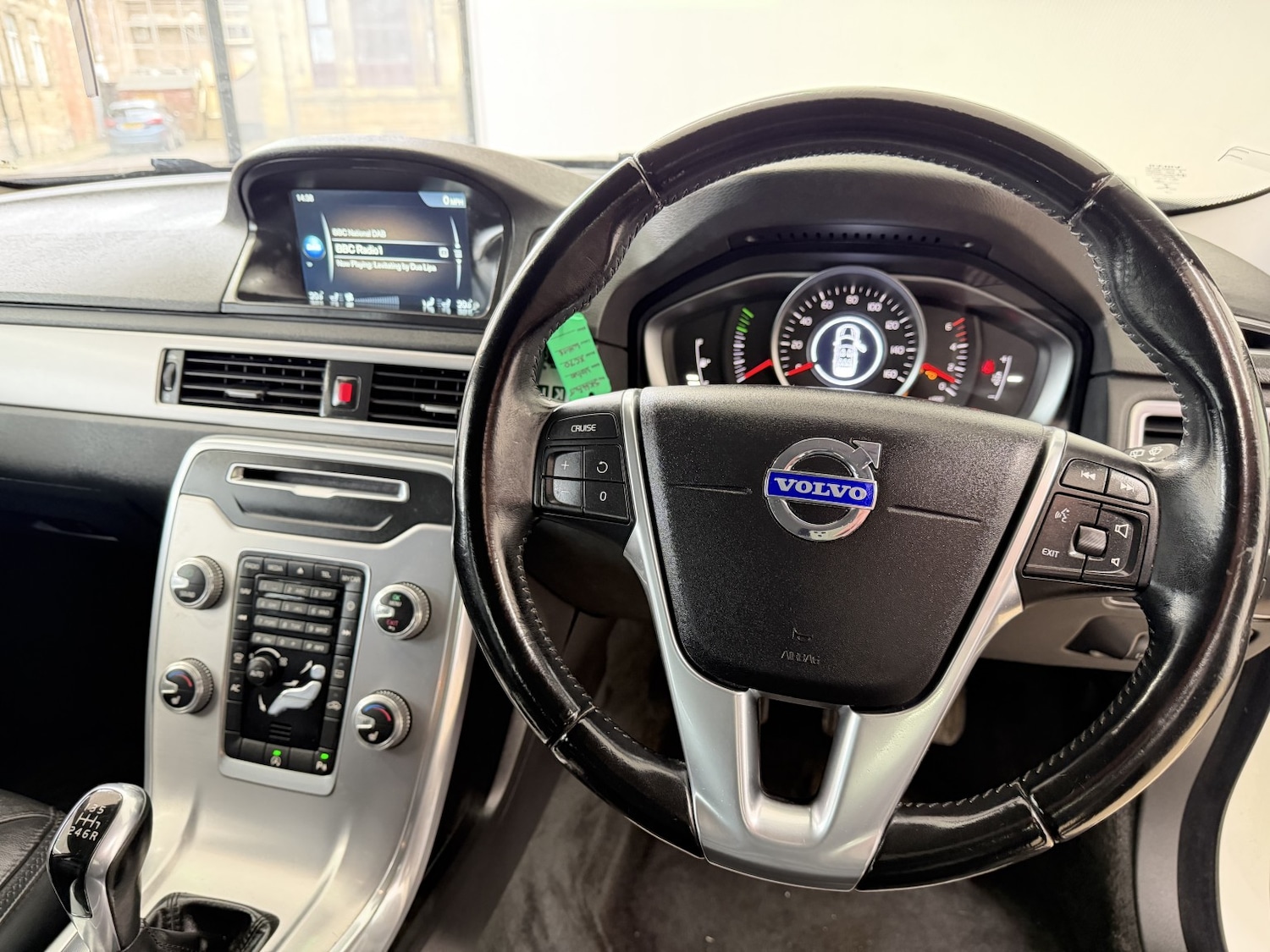 Used Volvo XC70 2014 for sale - 77774791: Photo 10