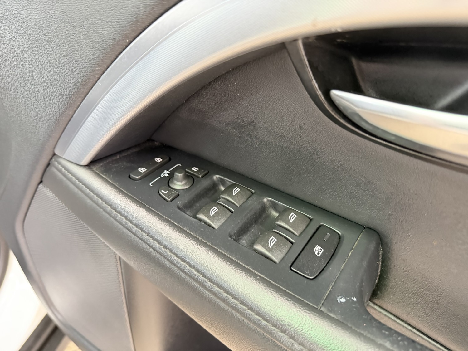 Used Volvo XC70 2014 for sale - 77774791: Photo 16