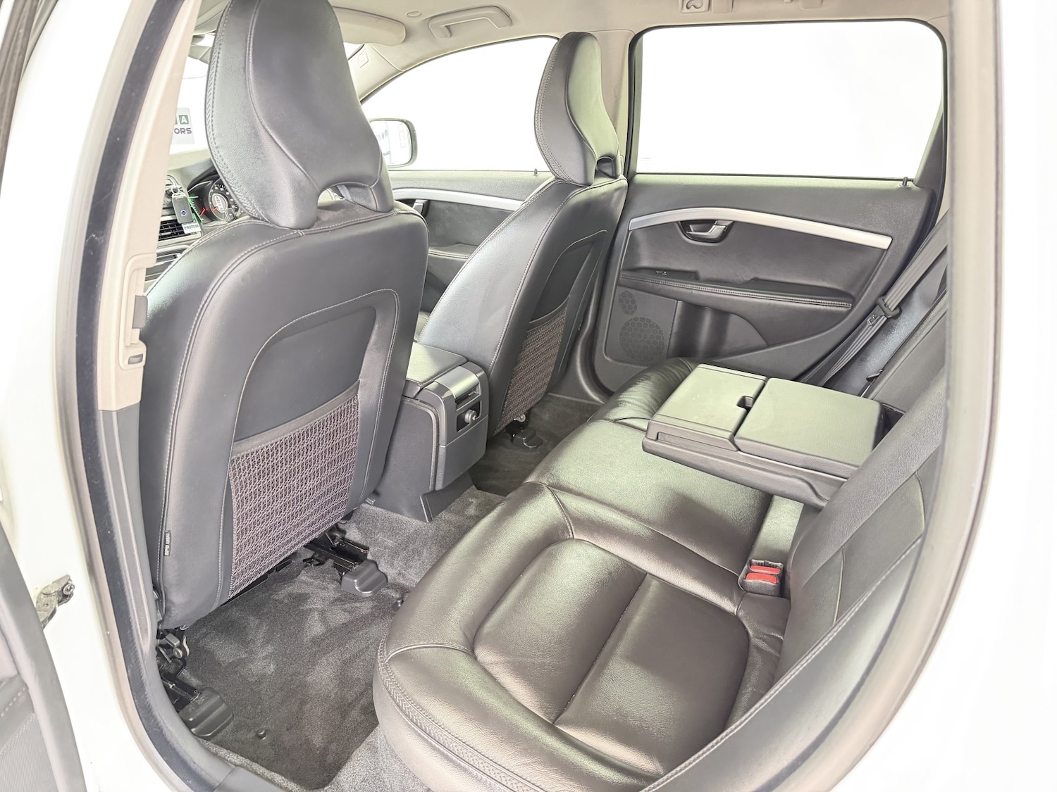 Used Volvo XC70 2014 for sale - 77774791: Photo 18