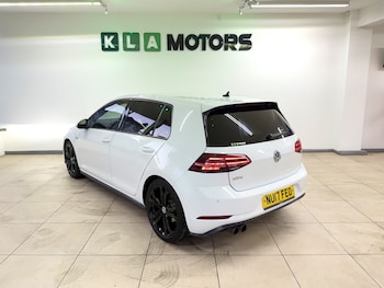 Used Volkswagen Golf 2017 for sale - 76979522: Photo