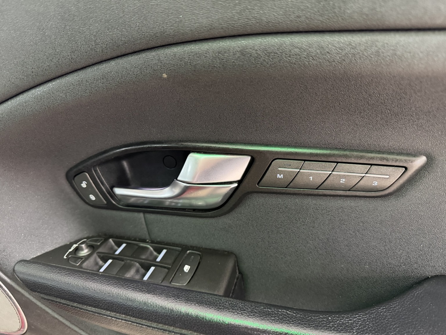 Used Land Rover Range Rover Evoque 2015 for sale - 77107718: Photo 18