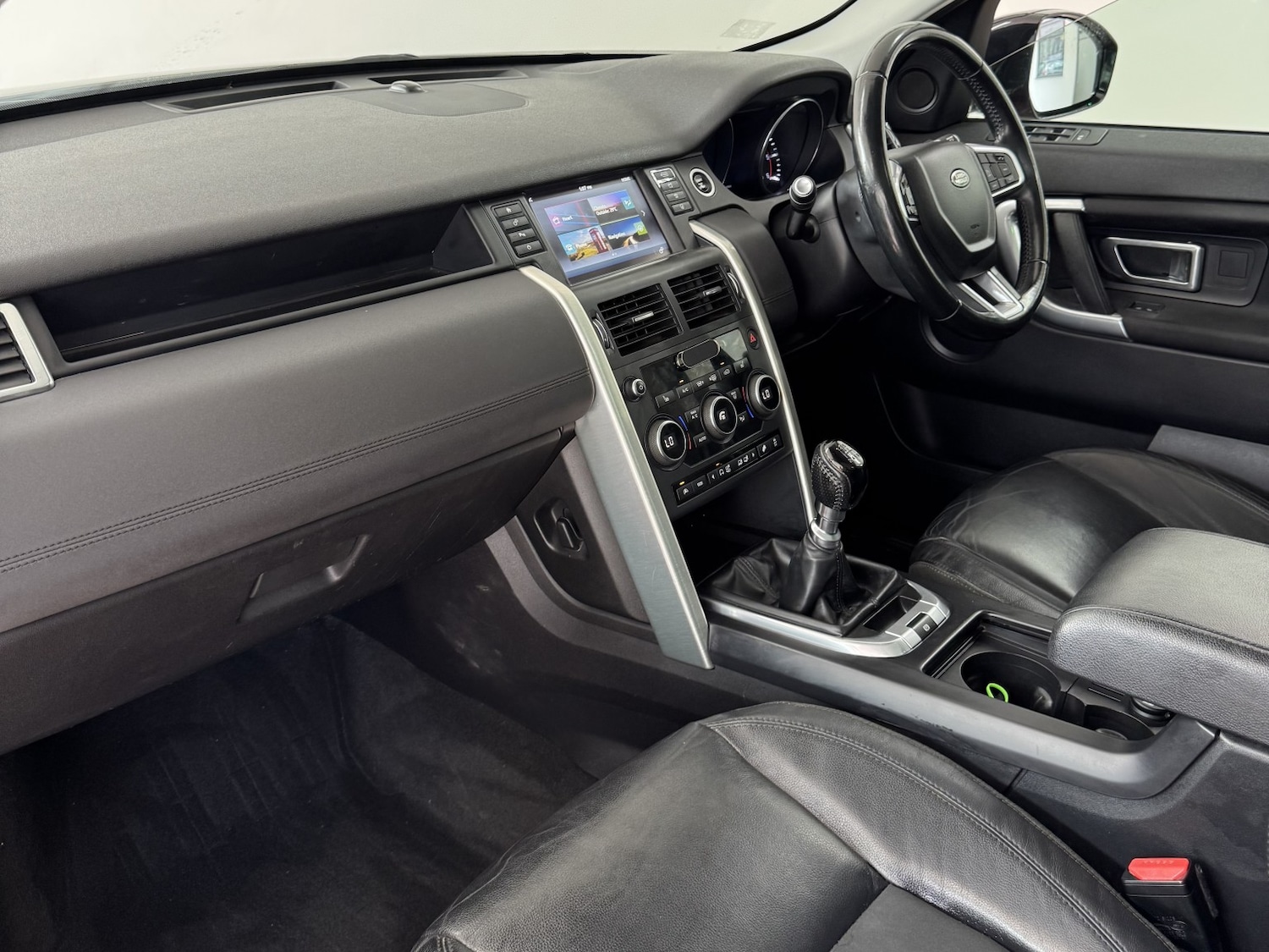 Used Land Rover Discovery Sport 2015 for sale - 76231107: Photo 10