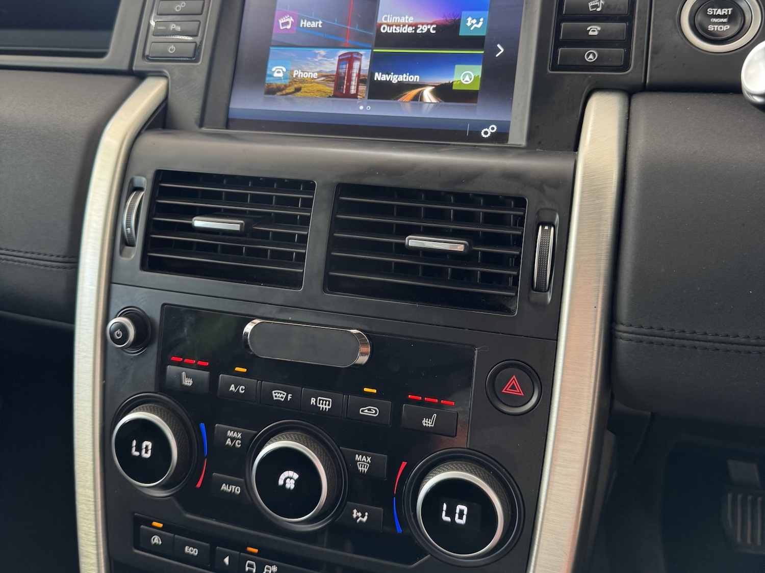 Used Land Rover Discovery Sport 2015 for sale - 76231107: Photo 12