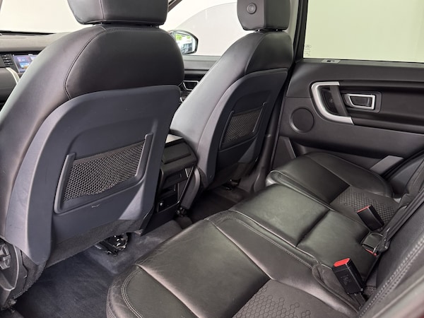 Used Land Rover Discovery Sport 2015 for sale - 76231107: Photo 15