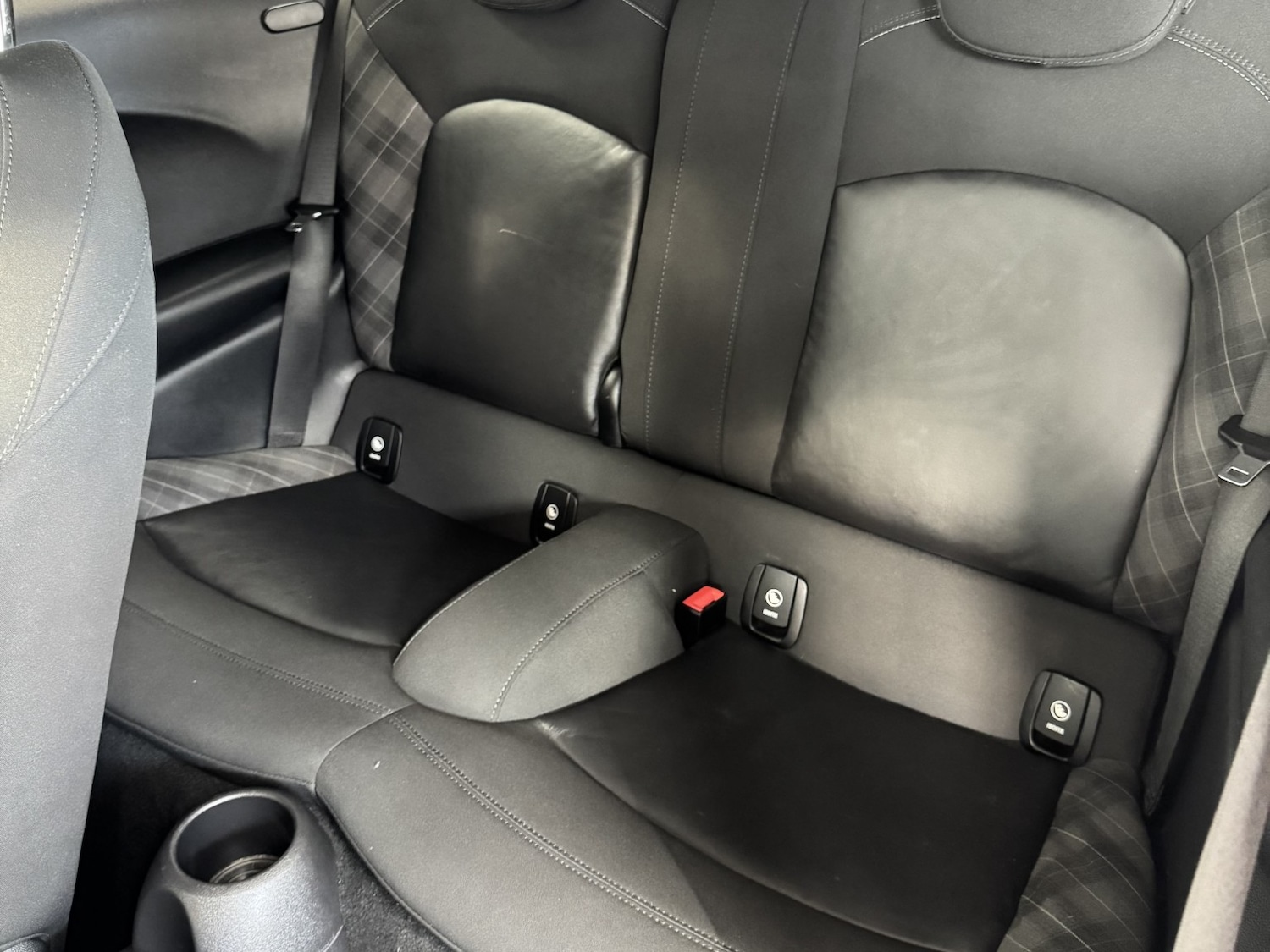 Used MINI Hatch 2017 for sale - 76231112: Photo 15