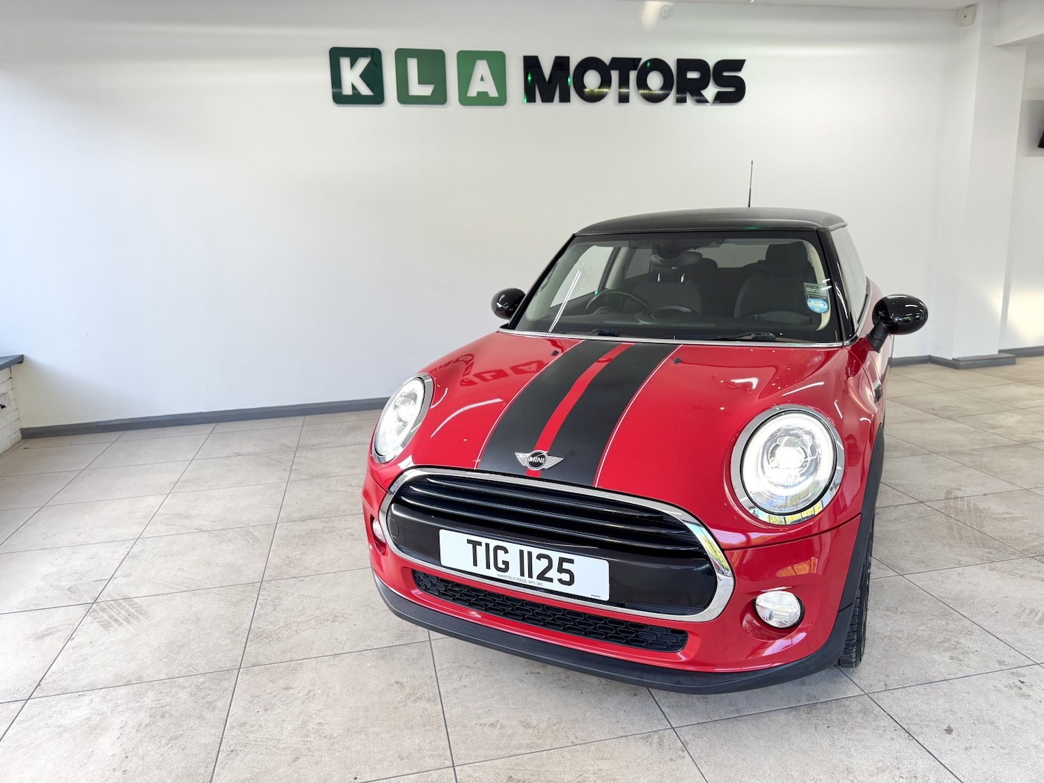Used MINI Hatch 2017 for sale - 76231112: Photo 8