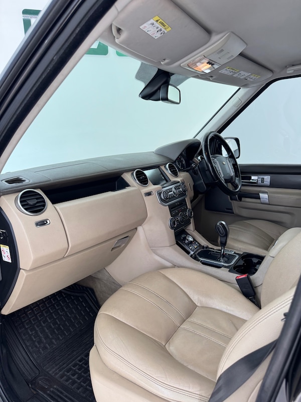 Used Land Rover Discovery 2010 for sale - 76184541: Photo 10