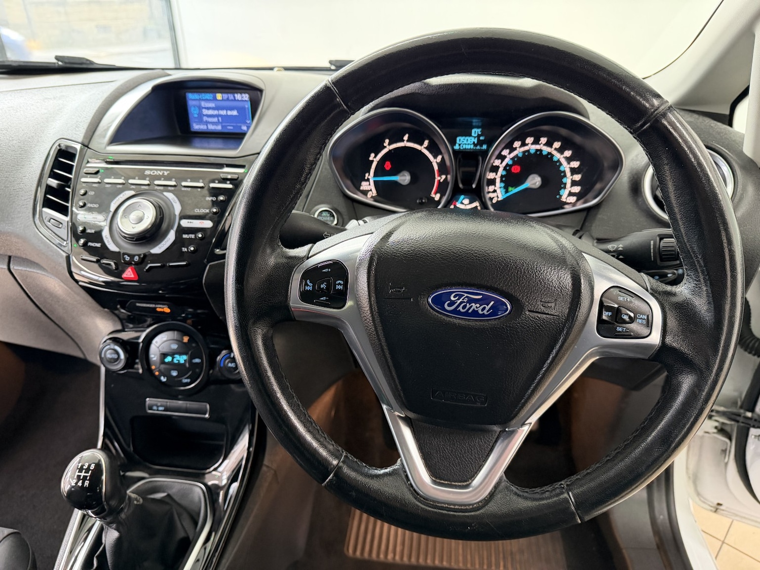 Used Ford Fiesta 2015 for sale - 78031674: Photo 10