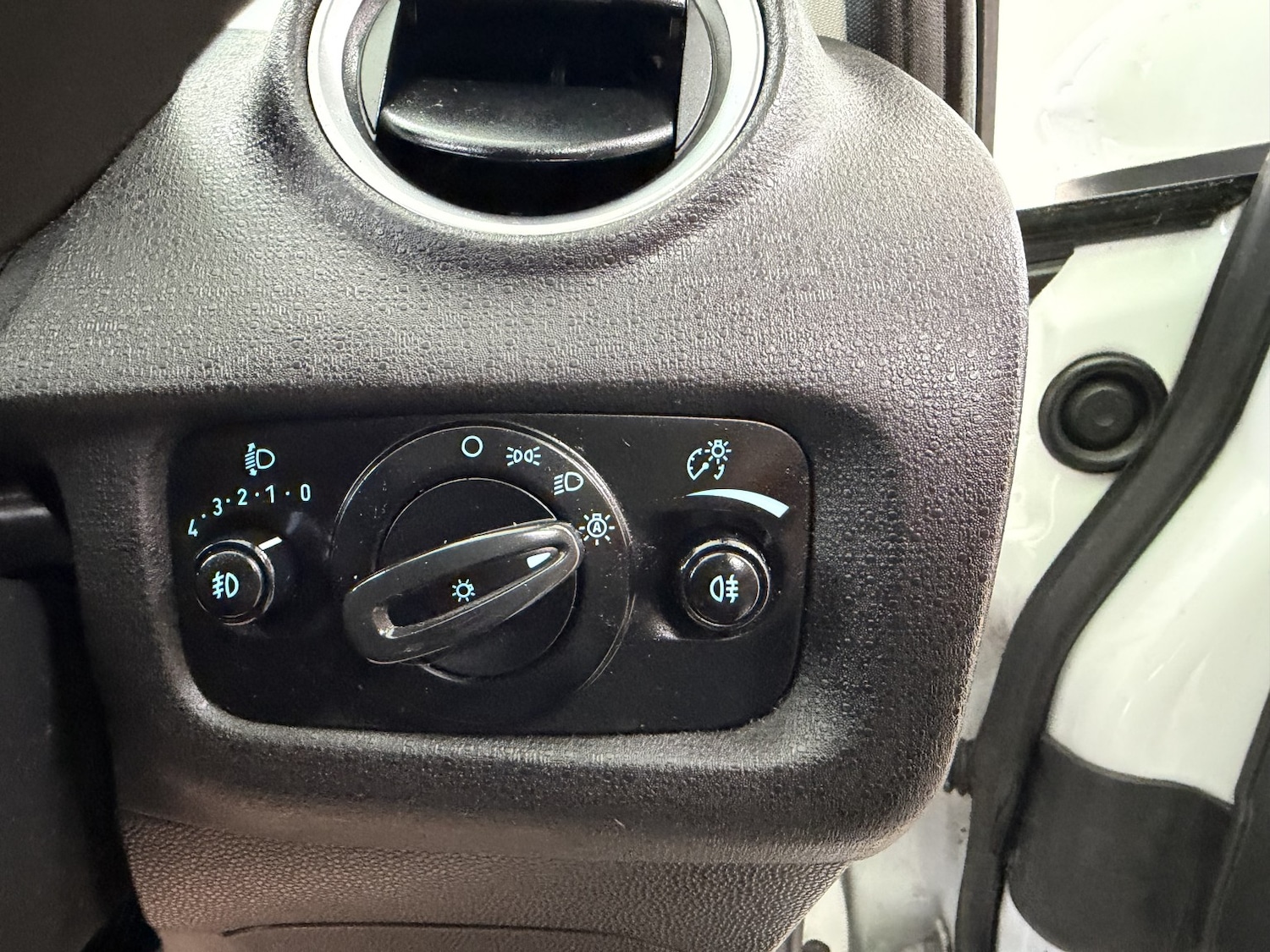 Used Ford Fiesta 2015 for sale - 78031674: Photo 15