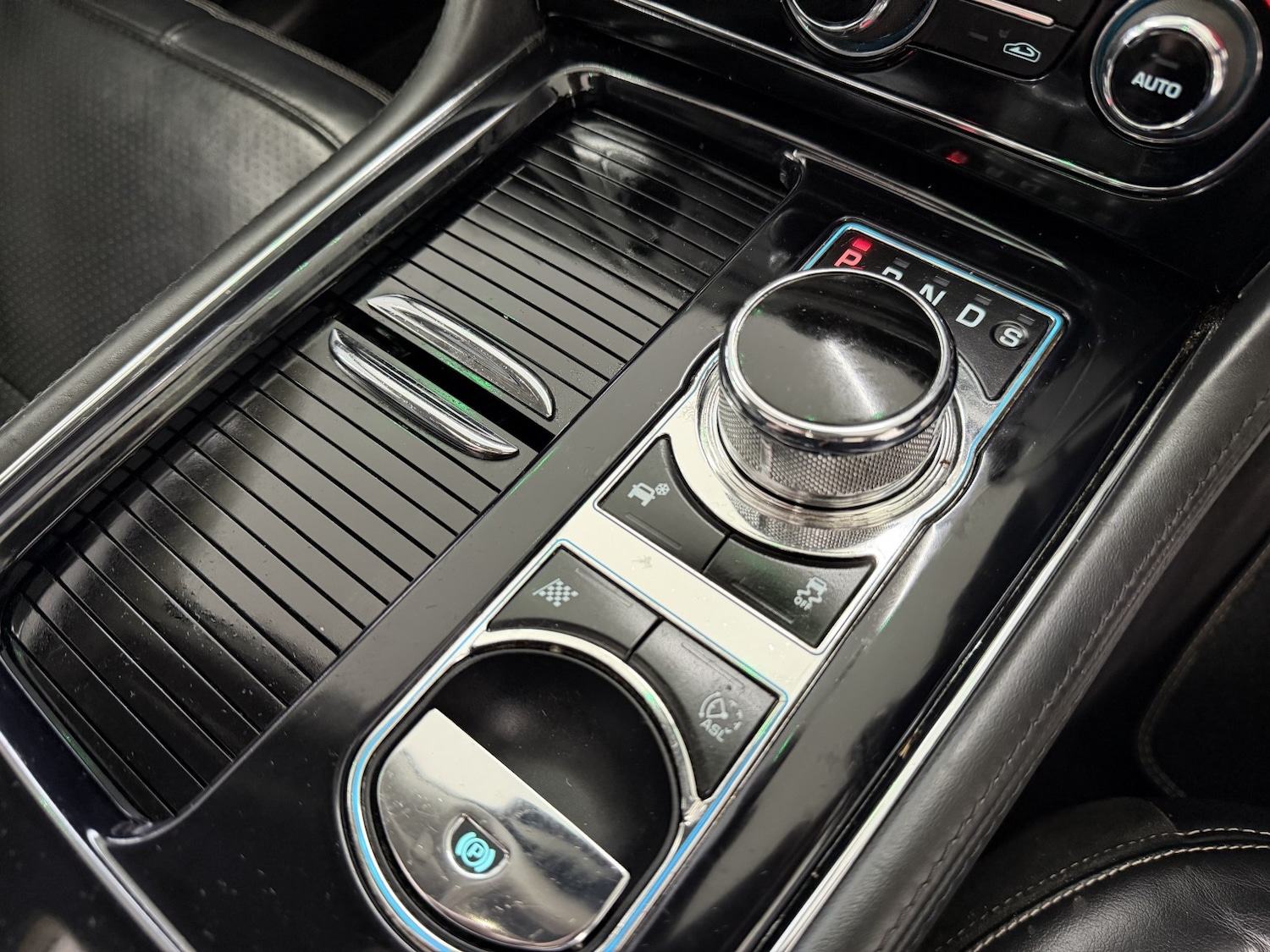 Used Jaguar XJ 2014 for sale - 77483683: Photo 17