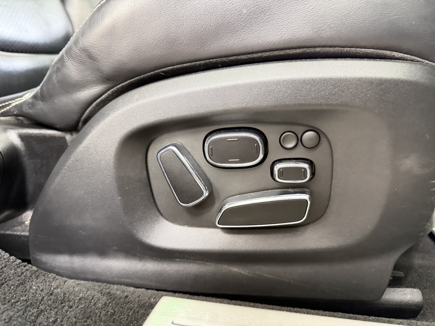 Used Jaguar XJ 2014 for sale - 77483683: Photo 20