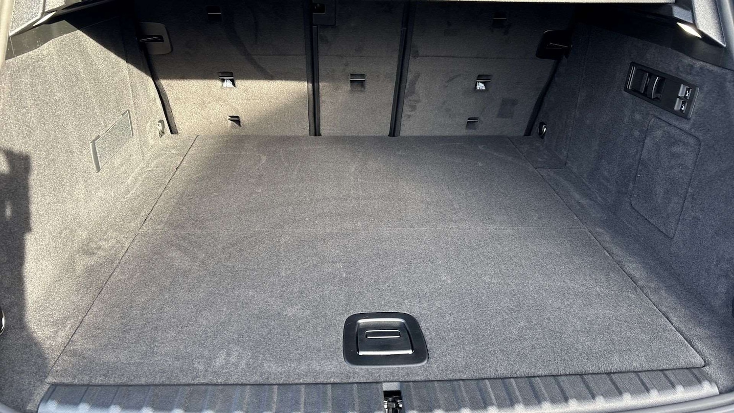 Used BMW iX 2025 for sale - 77112426: Photo 15