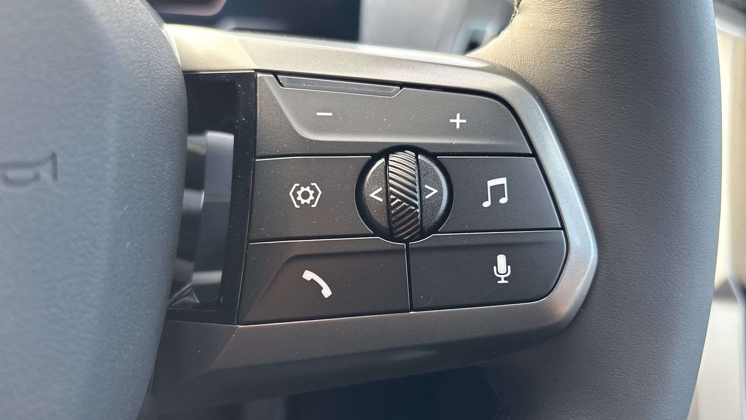 Used BMW iX 2025 for sale - 77112426: Photo 23