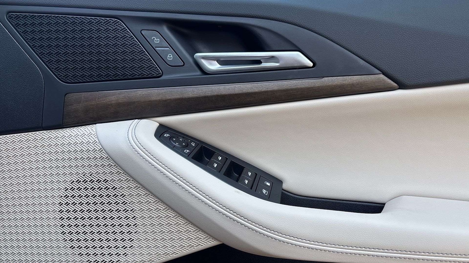Used BMW 2 Series 2025 for sale - 76087998: Photo 27
