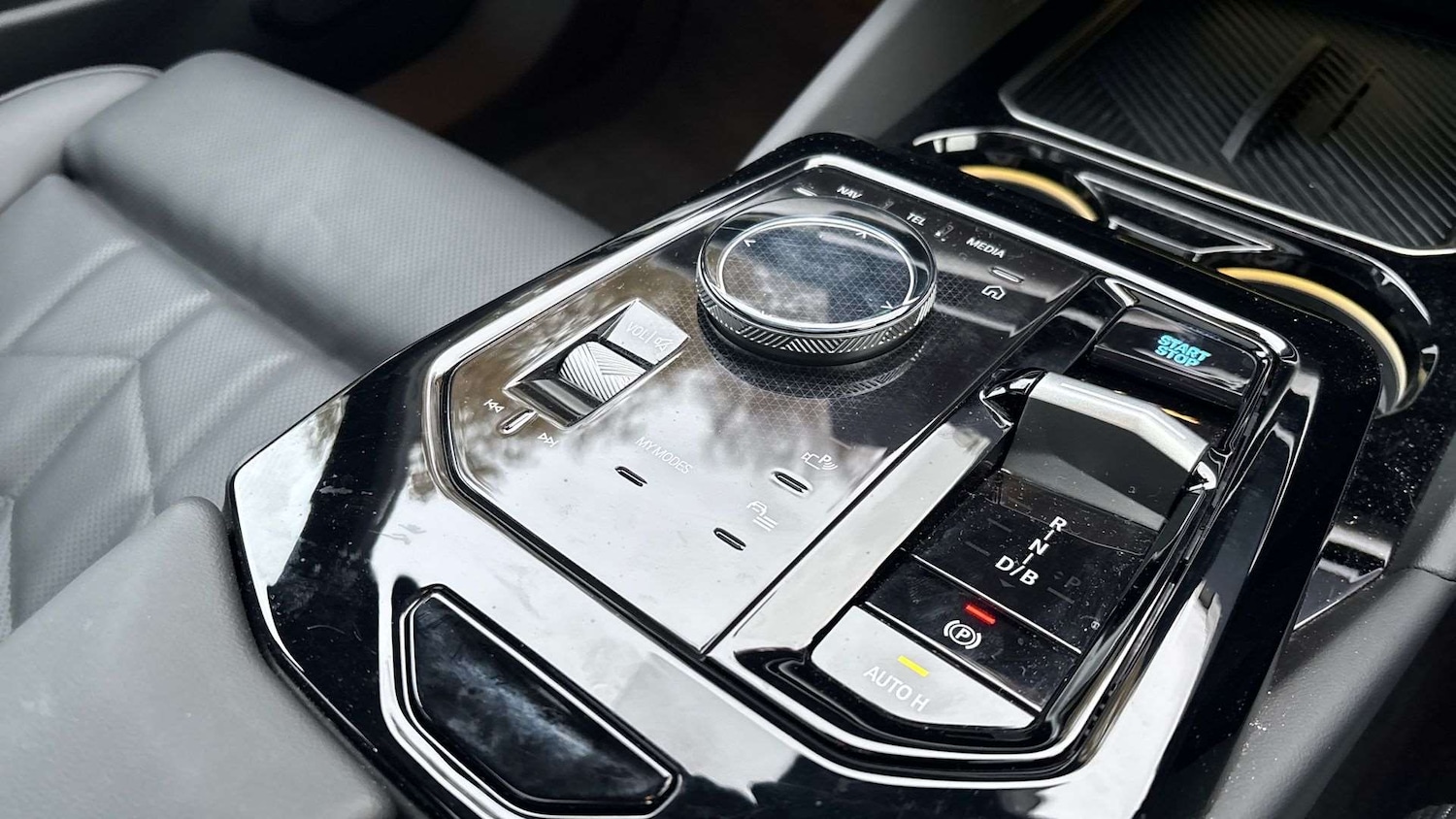 Used BMW i5 2025 for sale - 76218350: Photo 12