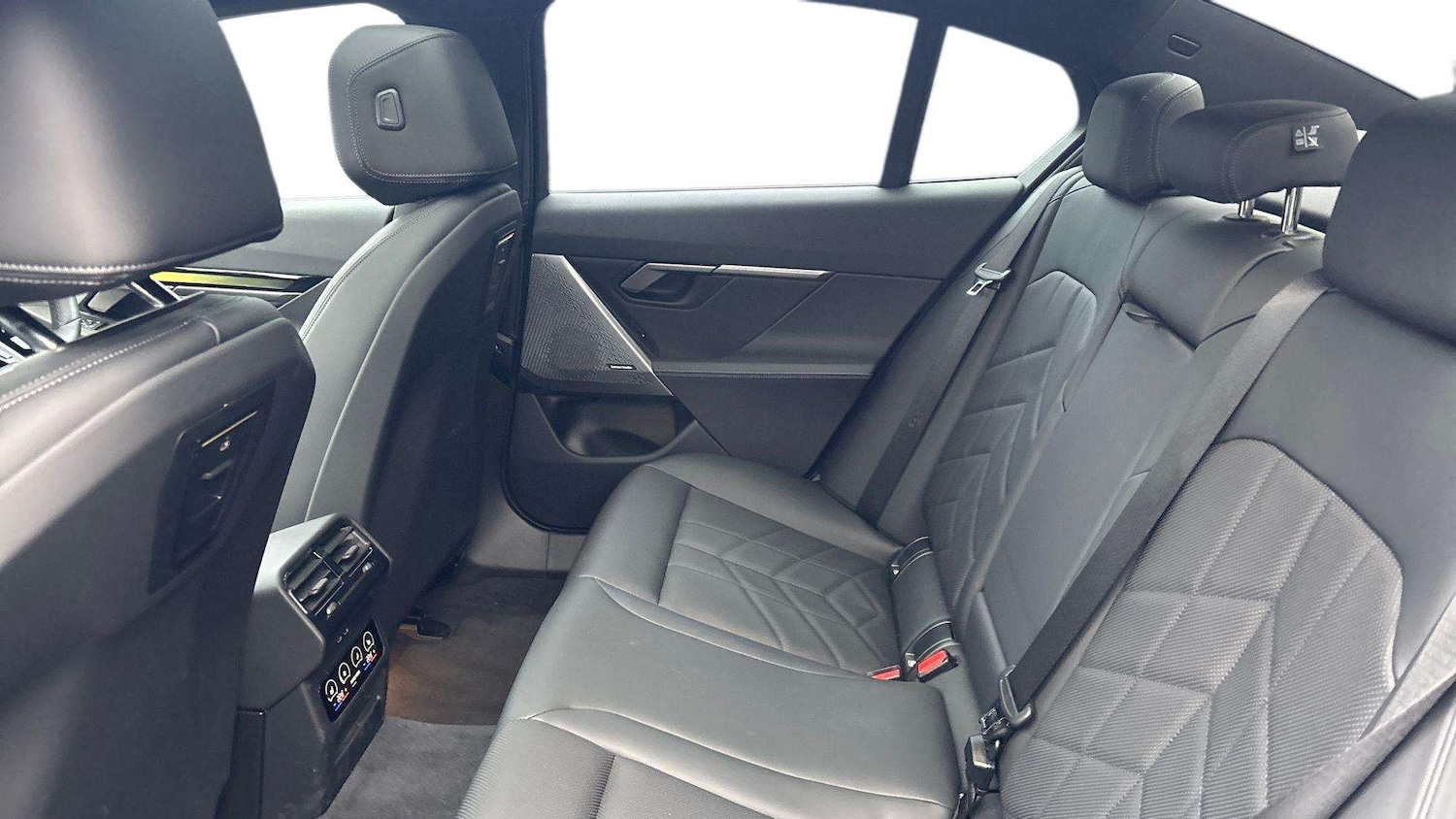 Used BMW i5 2025 for sale - 76218350: Photo 14