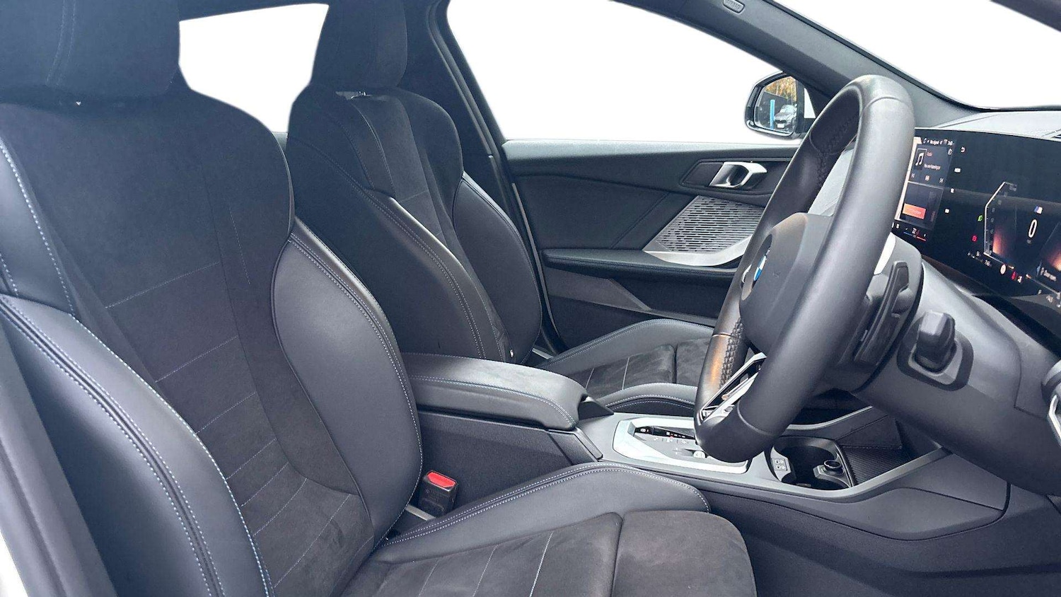 Used BMW 1 Series 2025 for sale - 76564375: Photo 13