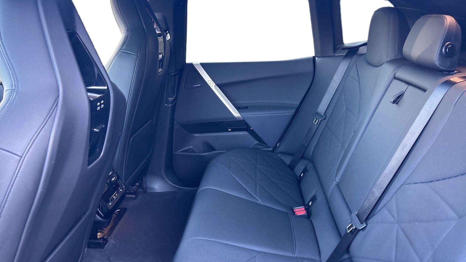 Used BMW iX 2022 for sale - 76575907: Photo 14