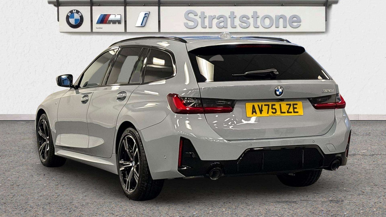 Used BMW 3 Series 2025 for sale - 77134778: Photo 2