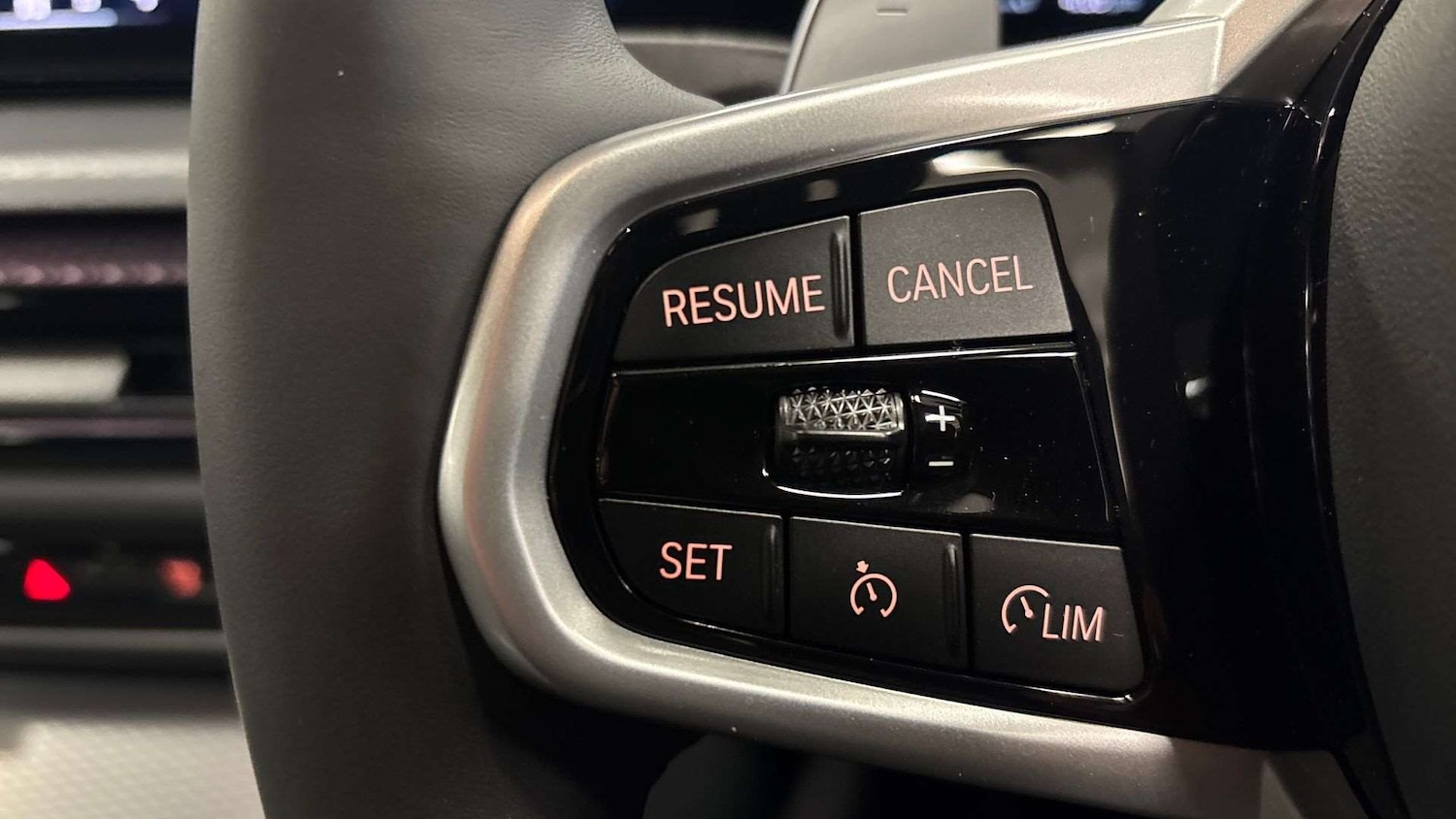 Used BMW 3 Series 2025 for sale - 77134778: Photo 22