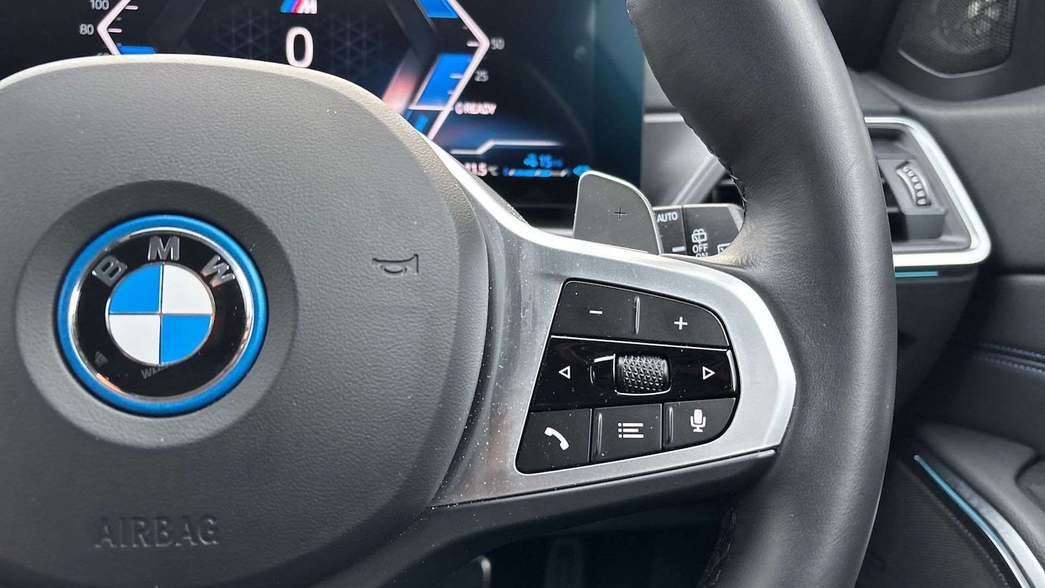 Used BMW 3 Series 2025 for sale - 77158599: Photo 23