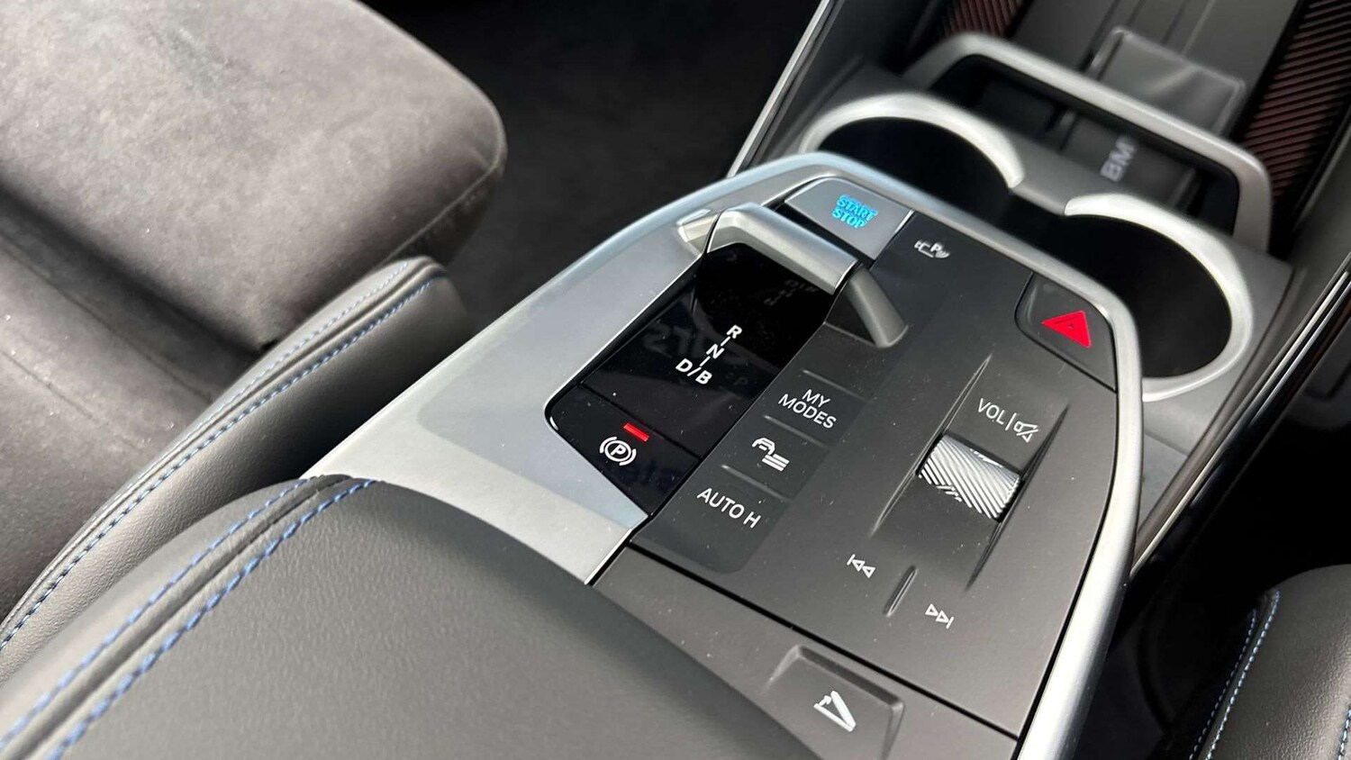 Used BMW iX2 2025 for sale - 76218343: Photo 12