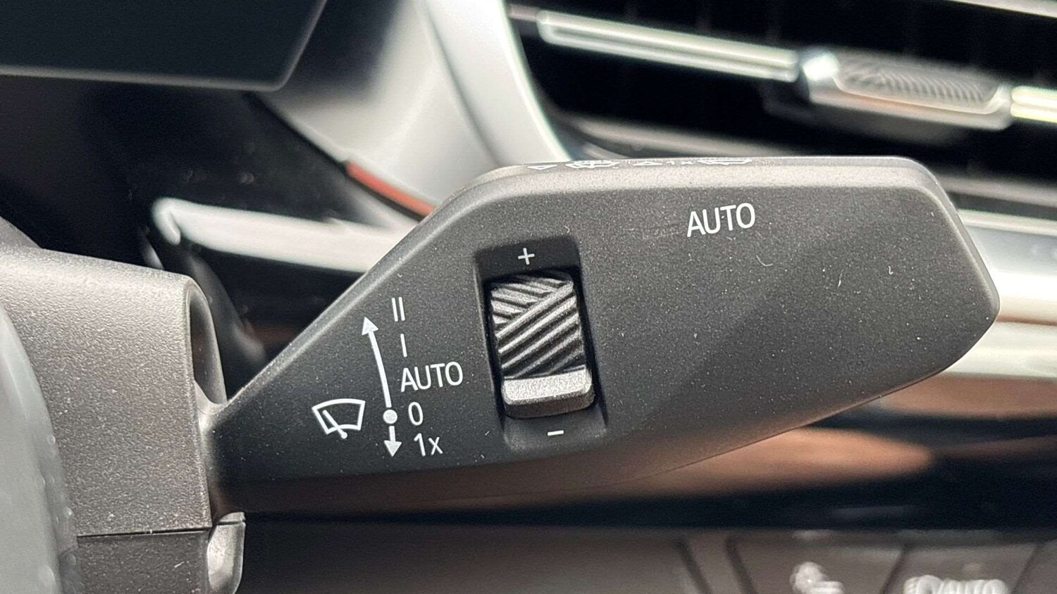 Used BMW iX2 2025 for sale - 76218343: Photo 30