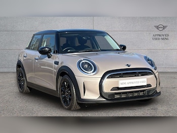 MINI Hatch feature image