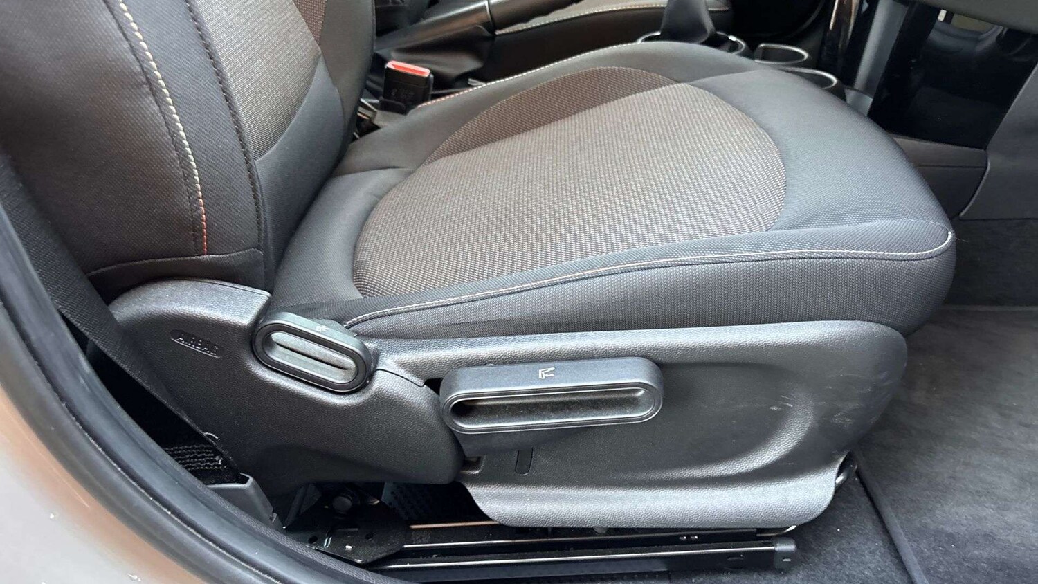 Used MINI Hatch 2021 for sale - 77674712: Photo 28