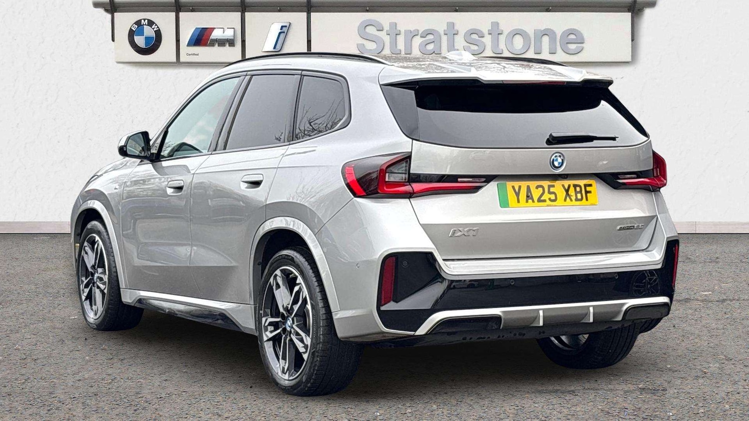 Used BMW iX1 2025 for sale - 76978894: Photo 2