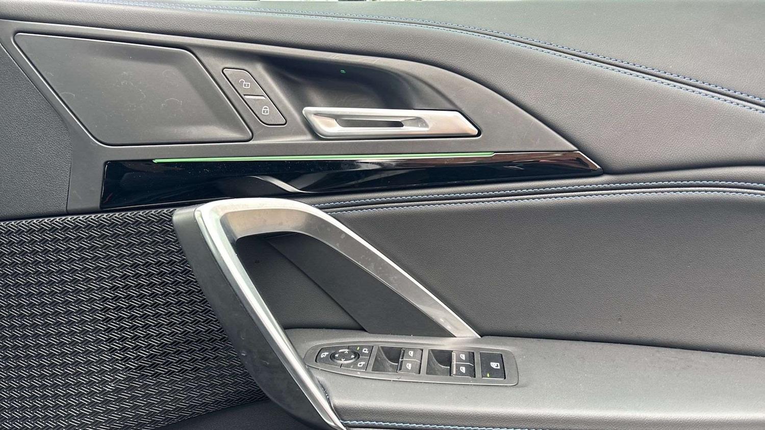 Used BMW iX1 2025 for sale - 76978894: Photo 27