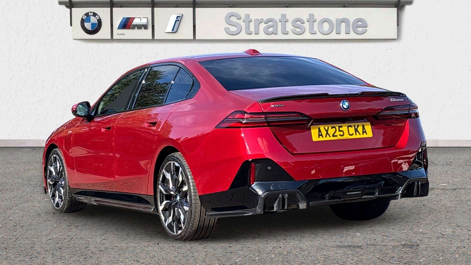 Used BMW 5 Series 2025 for sale - 76373673: Photo 2