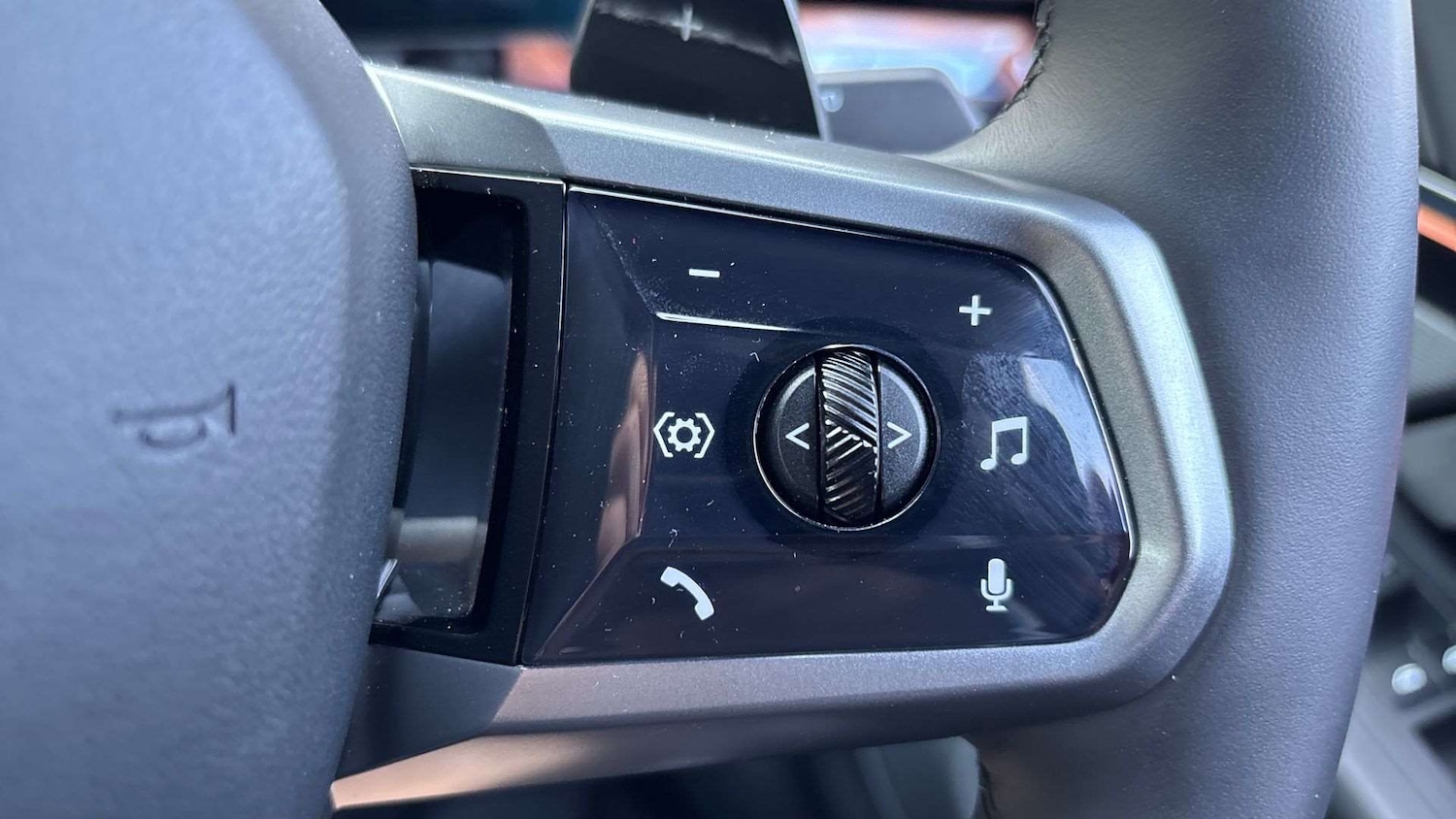 Used BMW 5 Series 2025 for sale - 76373673: Photo 23