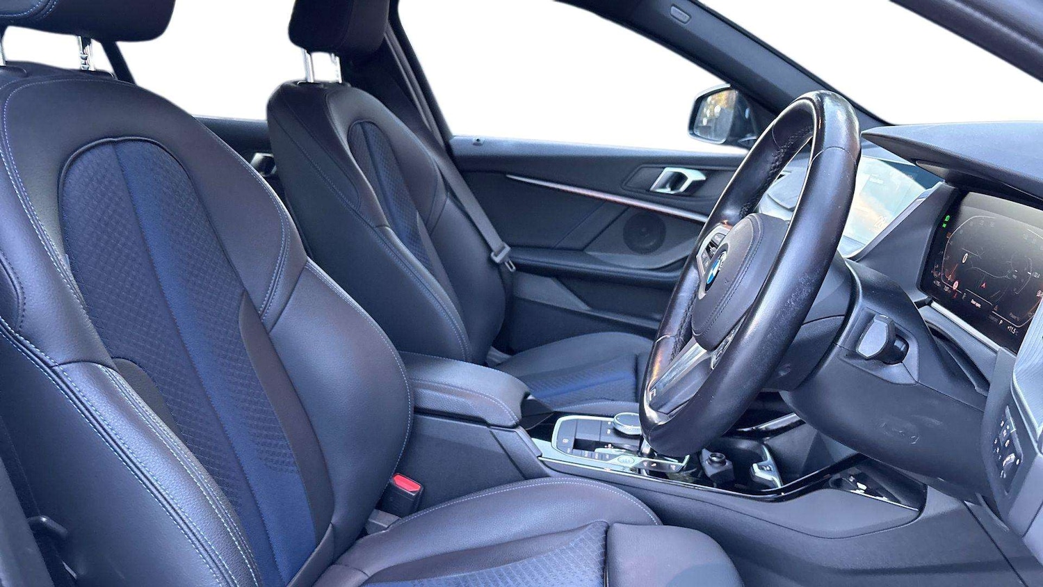 Used BMW 1 Series 2023 for sale - 76401371: Photo 13