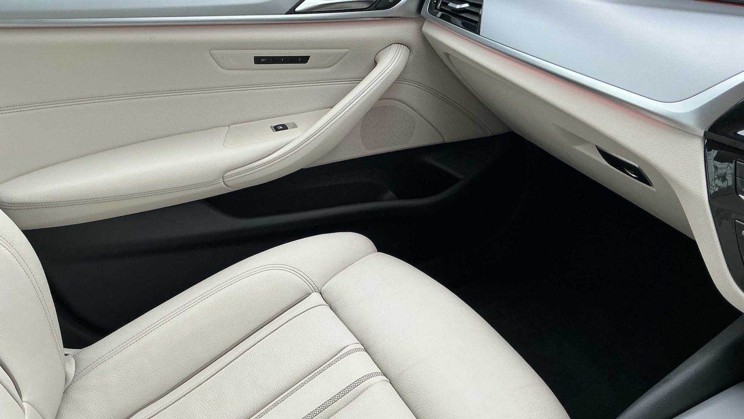 Used BMW 5 Series 2021 for sale - 77842250: Photo 27