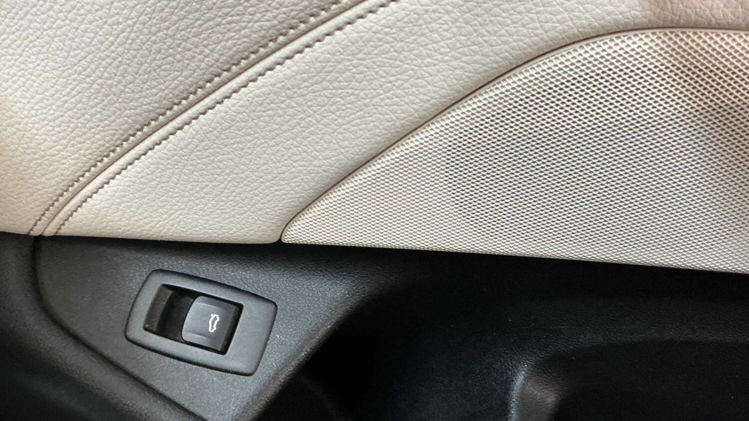 Used BMW 5 Series 2021 for sale - 77842250: Photo 30