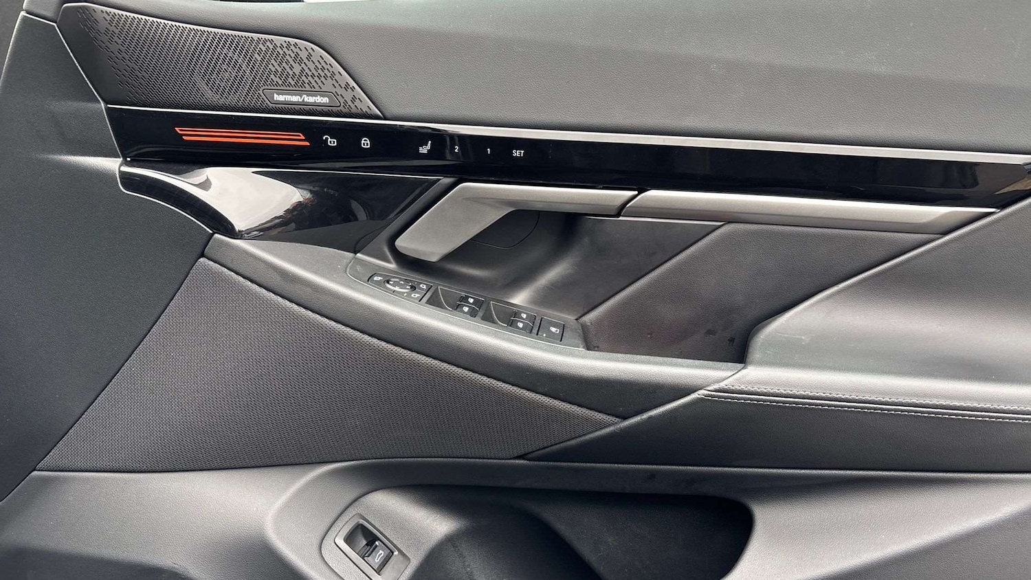 Used BMW 5 Series 2024 for sale - 76460245: Photo 27