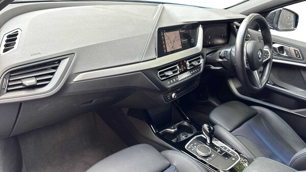Used BMW 1 Series 2023 for sale - 75626055: Photo 9