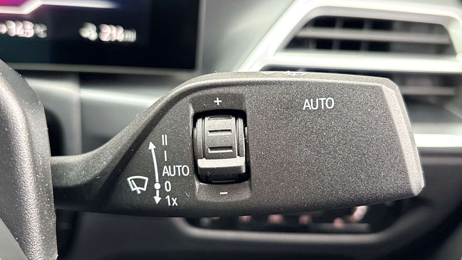 Used BMW i4 2025 for sale - 77076568: Photo 30