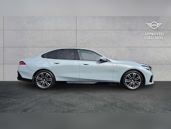 Used BMW 5 Series 2024 for sale - 79351712: Photo