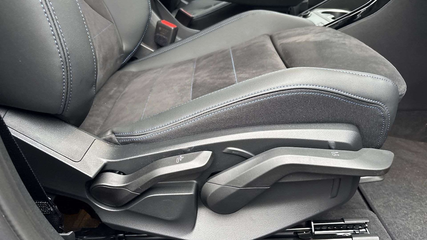 Used BMW iX2 2025 for sale - 77112493: Photo 28