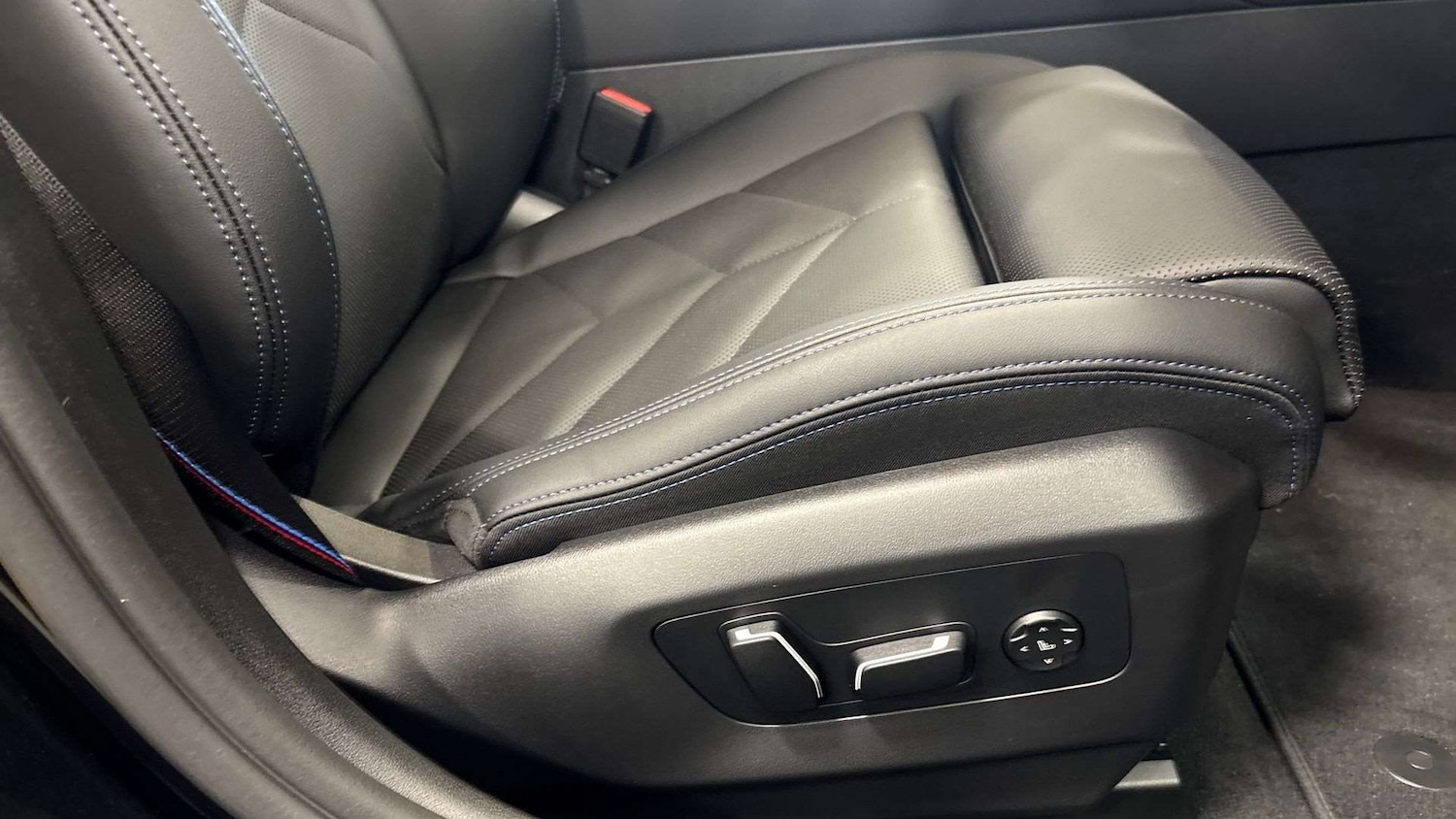 Used BMW i5 2025 for sale - 77123564: Photo 28