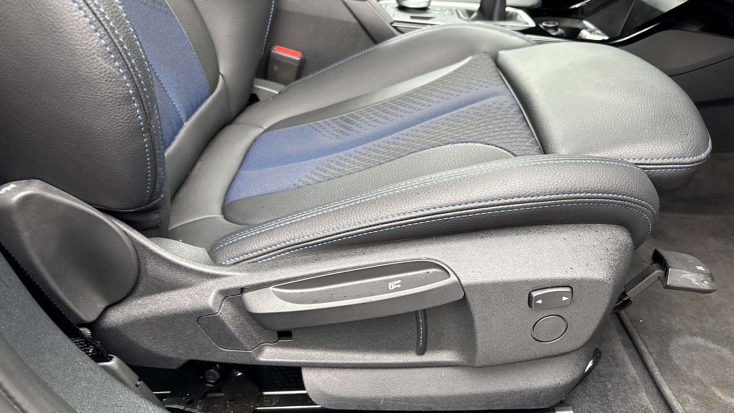 Used BMW 1 Series 2024 for sale - 77787231: Photo 28