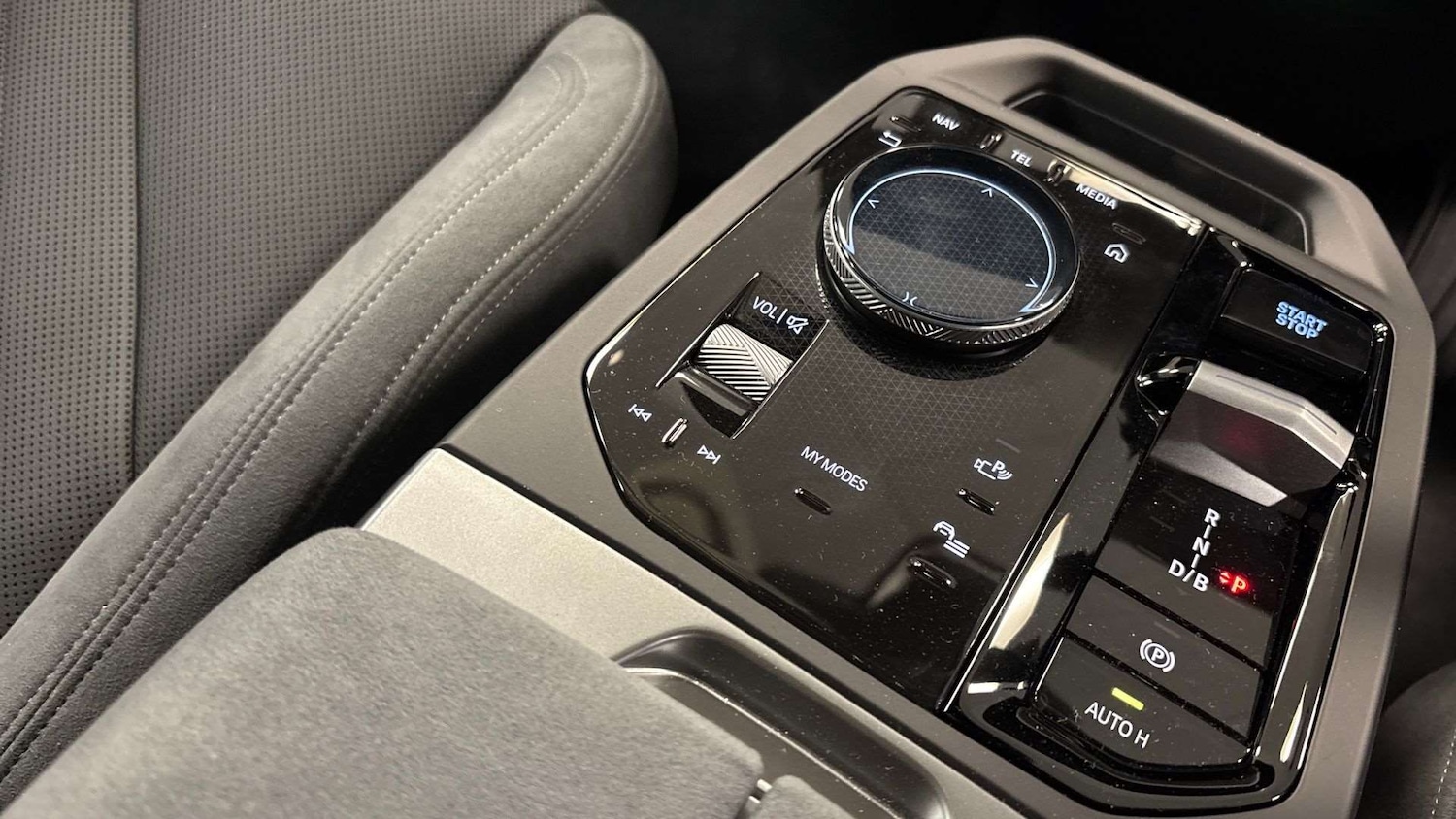 Used BMW iX 2025 for sale - 77112381: Photo 12