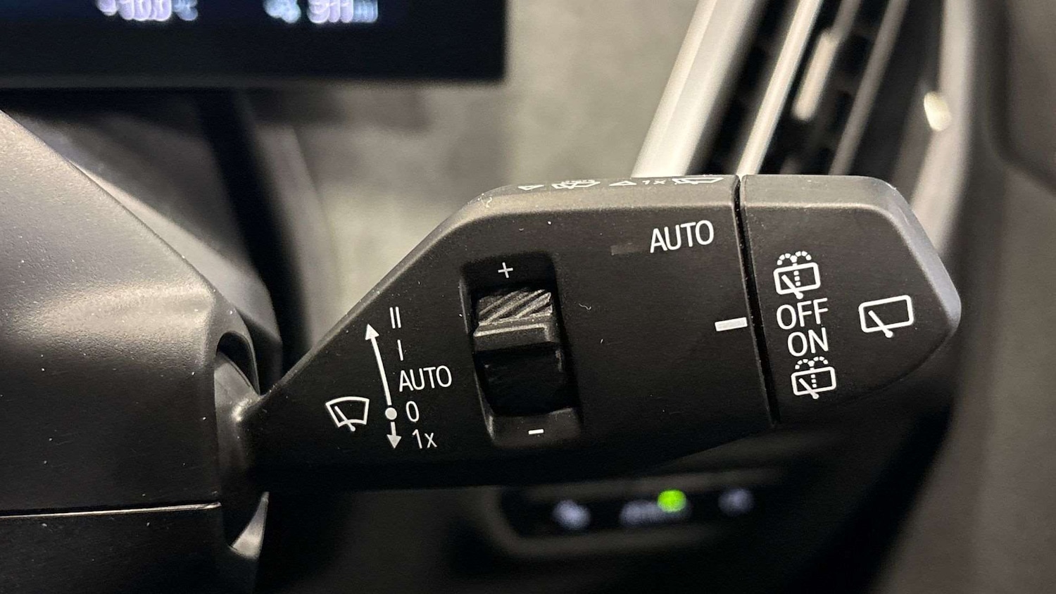 Used BMW iX 2025 for sale - 77112381: Photo 30