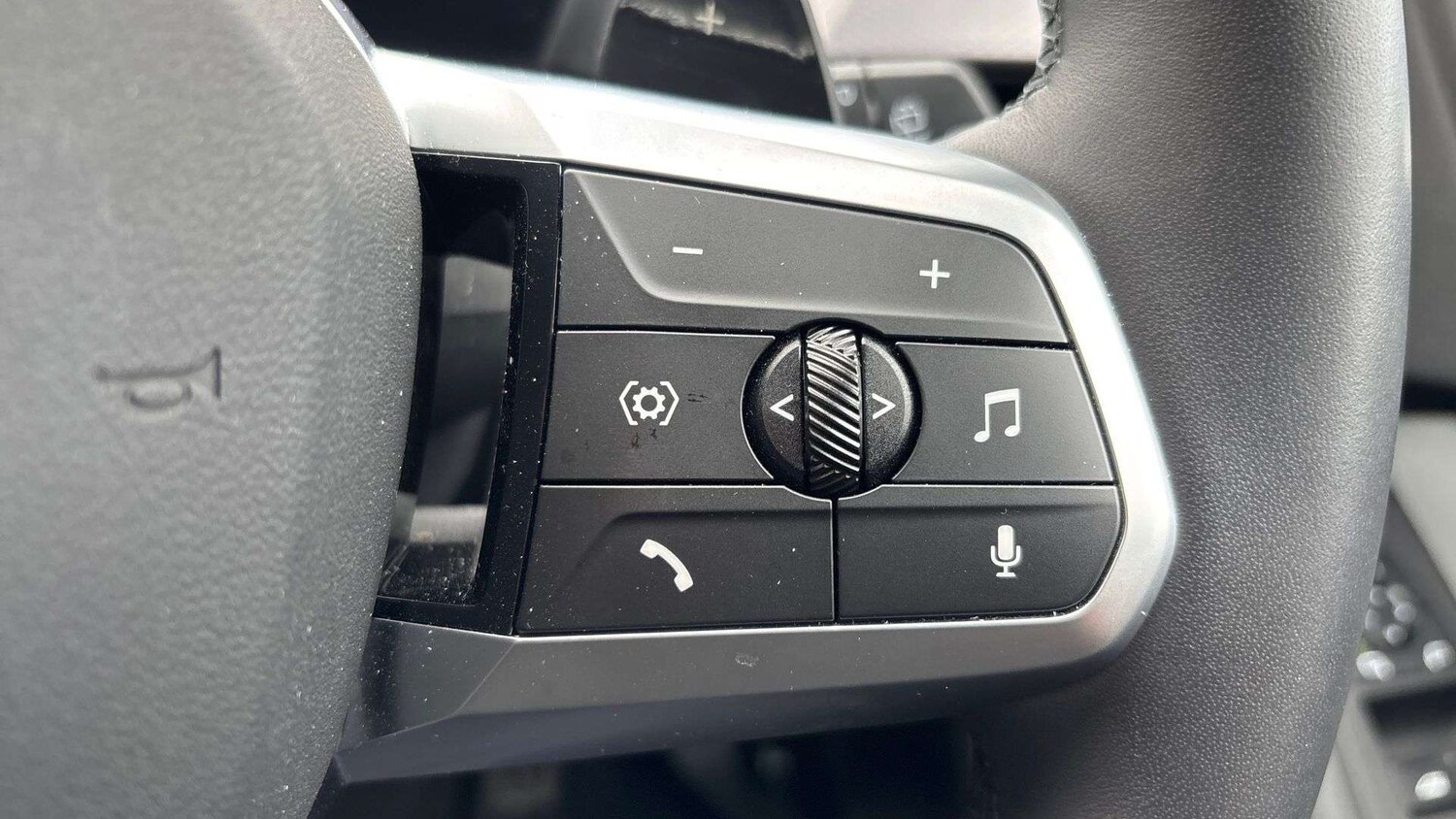 Used BMW 1 Series 2024 for sale - 78118805: Photo 23