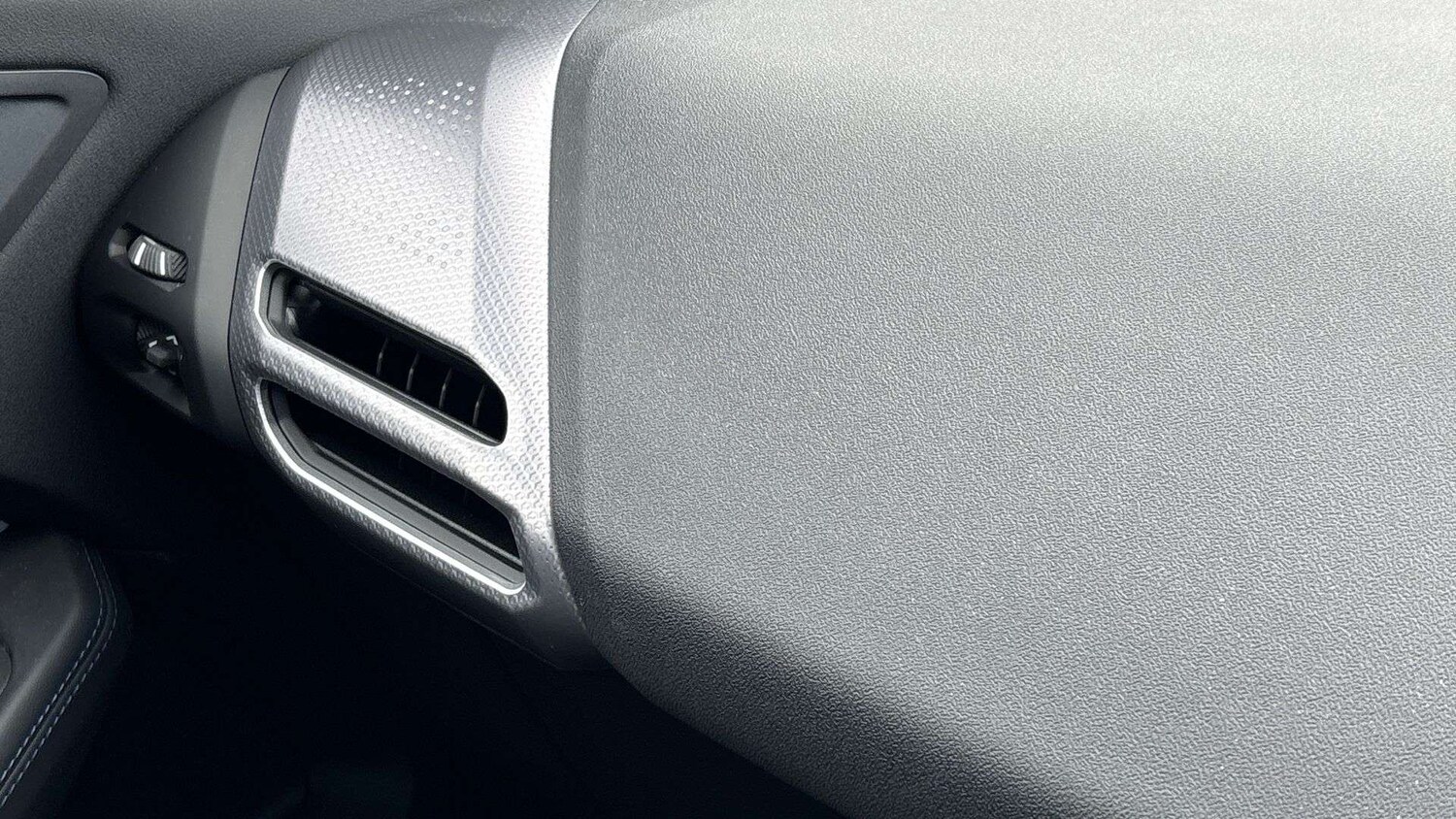 Used BMW 1 Series 2024 for sale - 78118805: Photo 25