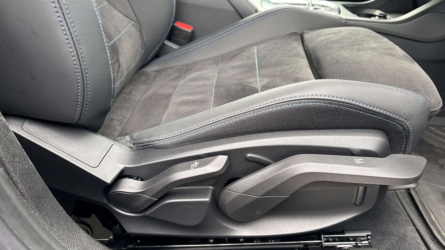 Used BMW 2 Series 2025 for sale - 77068682: Photo 28